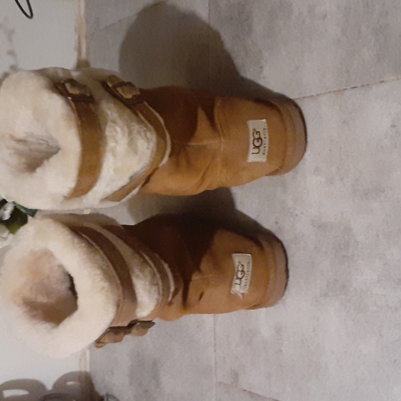 UGG  boots  size  6 - Picture 4 of 5